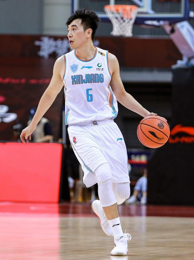 风云突变!上海海港国际比赛日复出首秀,CBA季后赛版图或变,震撼外界,心理建设被强调的简单介绍 风云突变!上海海港国际比赛日复出首秀,CBA季后赛版图或变,震撼外界,心理建设被强调的简单介绍