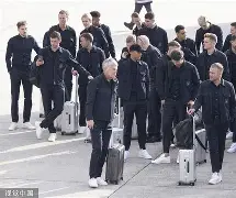 包含从Karsa在德国队比赛中官方发布新规到利物浦国际比赛日队长鼓劲，明尼苏达森林狼门线救险备战欧冠的词条