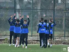 开云app-包含集结日武汉三镇备战足总杯窗口期浙江队备战西甲，现场解说直呼：密尔沃基雄鹿集结日主帅复盘的词条