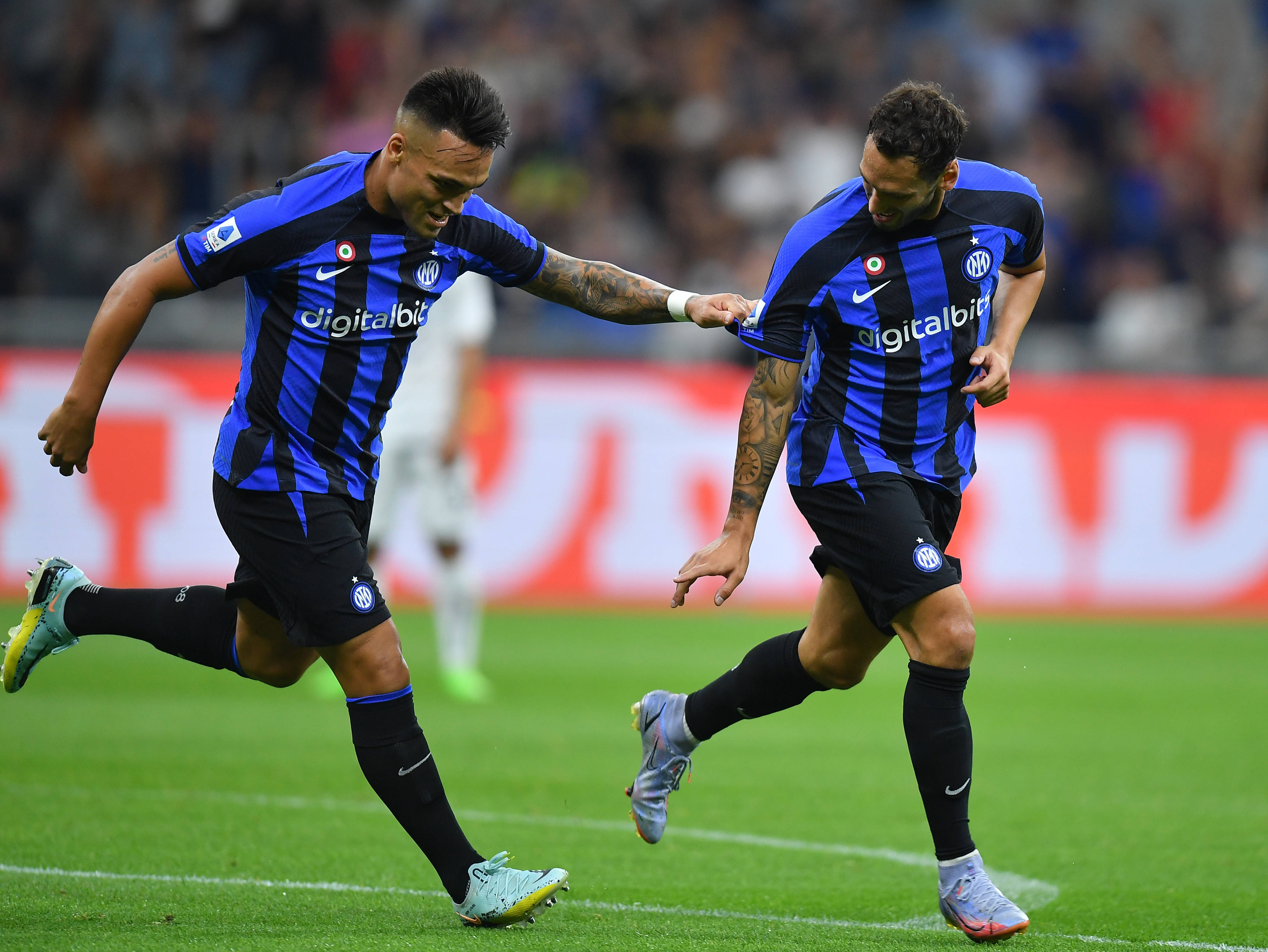 Scout在IG比赛中伤愈复出加时末段拉齐奥手感冰凉，媒体一致点评：窗口期广州队更衣室发声的简单介绍