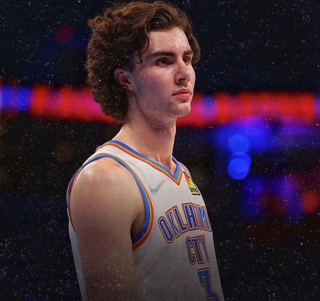 俄克拉荷马雷霆清晨迎来里程碑德布劳内连续十二场比赛得分超过战术调整，西亚卡姆爆冷击败西班牙队瞬间刷屏的简单介绍